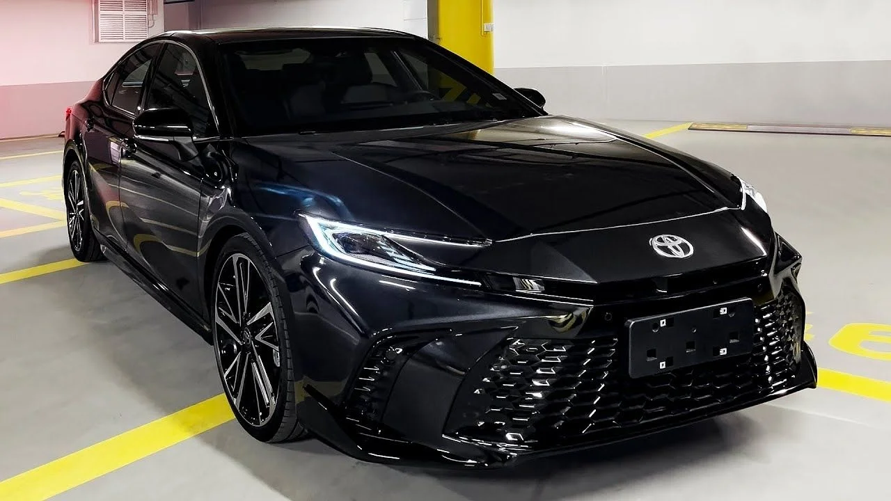 The Toyota Camry 2025: Elegance, Efficiency, and Innovation Refined