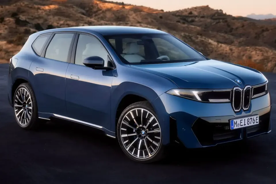 BMW iX3 EV